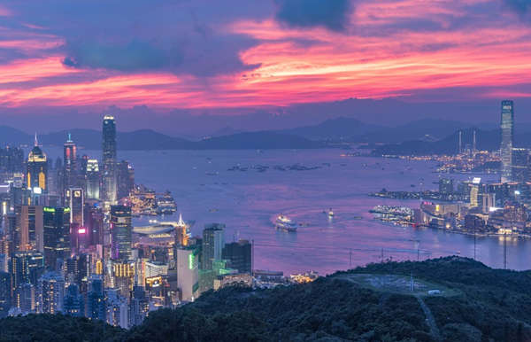 大陆人该怎么定居香港？
